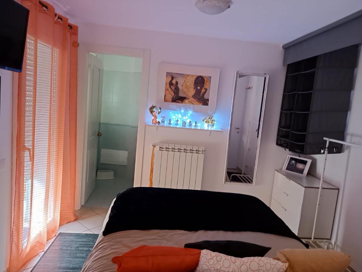 Armareaoverseassuites 피우미치노 외부 사진